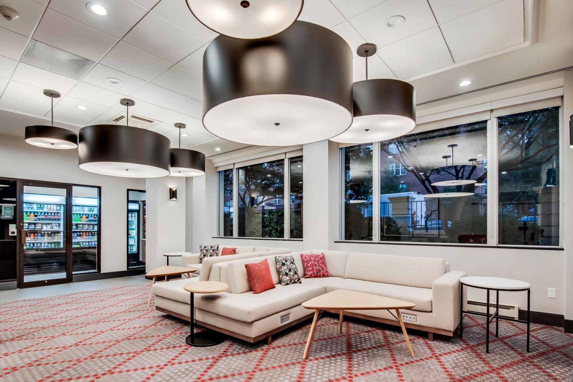 Washington-central/white House By Ihg Hotel 3*